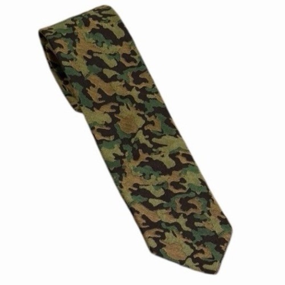 Vtg Brooks Brothers Red Fleece Cotton/Silk Neck Tie Camouflage Fabric UK Wove US